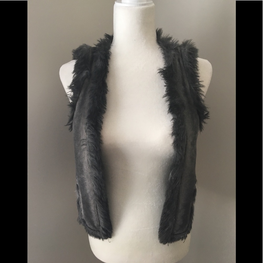 Kosnika Vest Size S